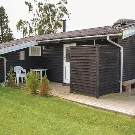 Three-bedroom In Casa vacanze *